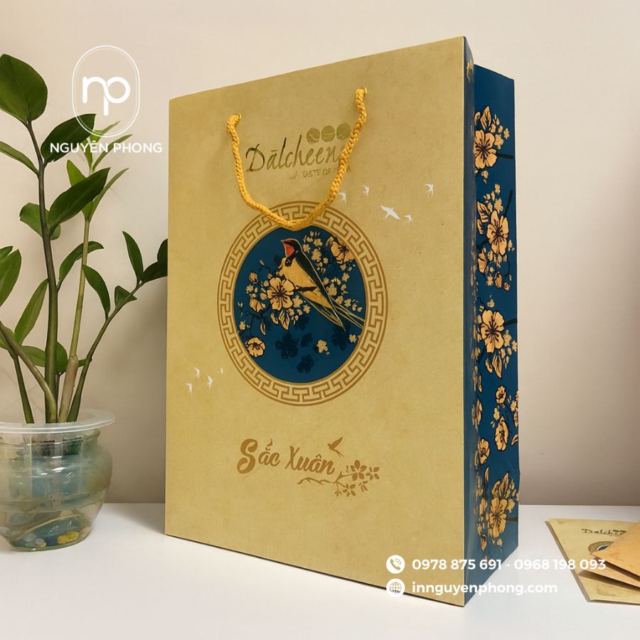 In túi giấy đựng quà tết tại TPHCM giá rẻ